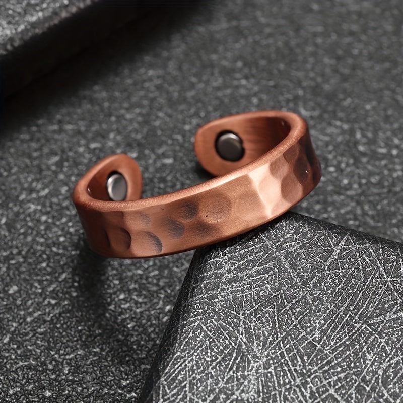 Anillo de Banda Texturizada en Cobre
