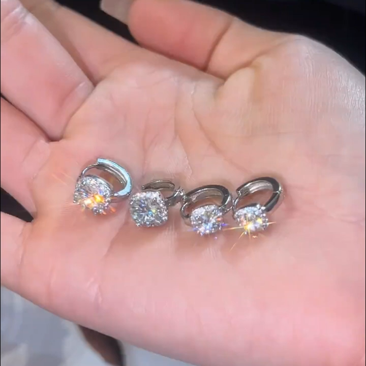 Aretes cuadrados Nadine | Oro blanco