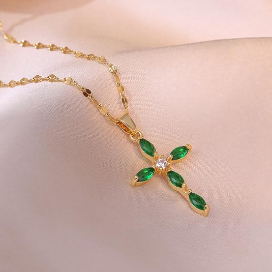 Collar con Dije Cruz de Esmeralda | Oro