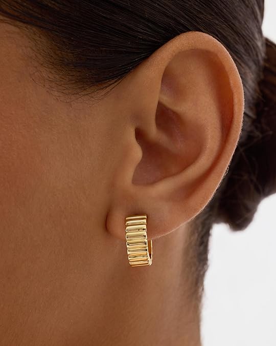 Aretes Clásicos Estriados | Oro
