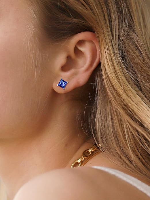 Aretes de Botón Zafiro Corte Princesa Minimalista | Oro blanco