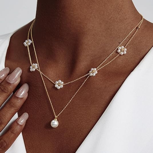 Collar Floral con Perla Multicapas | Oro