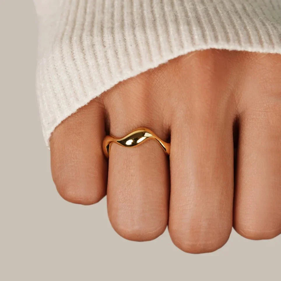 Anillo Elyra Flujo Suave | Oro