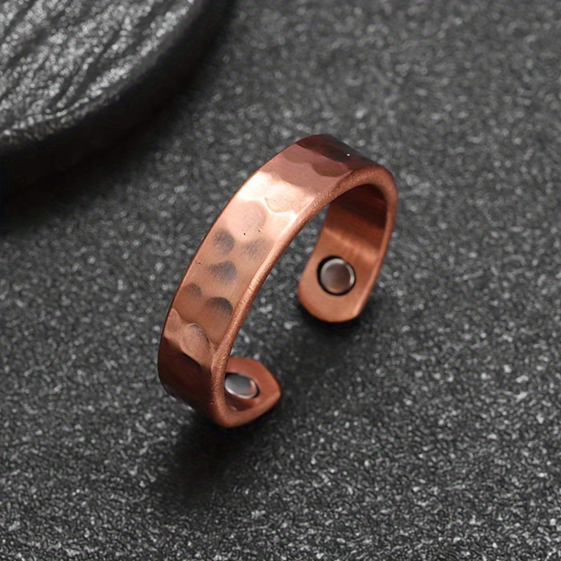 Anillo de Banda Texturizada en Cobre