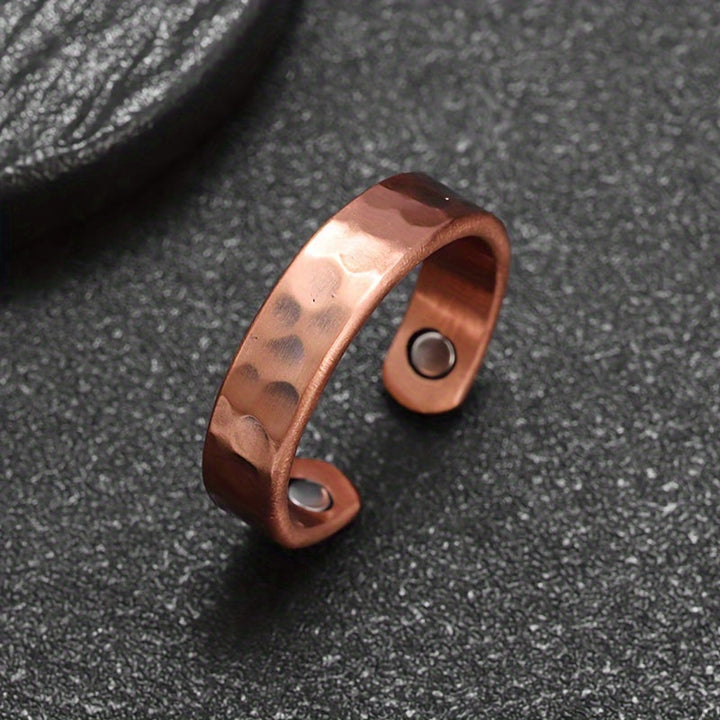 Anillo de Banda Texturizada en Cobre