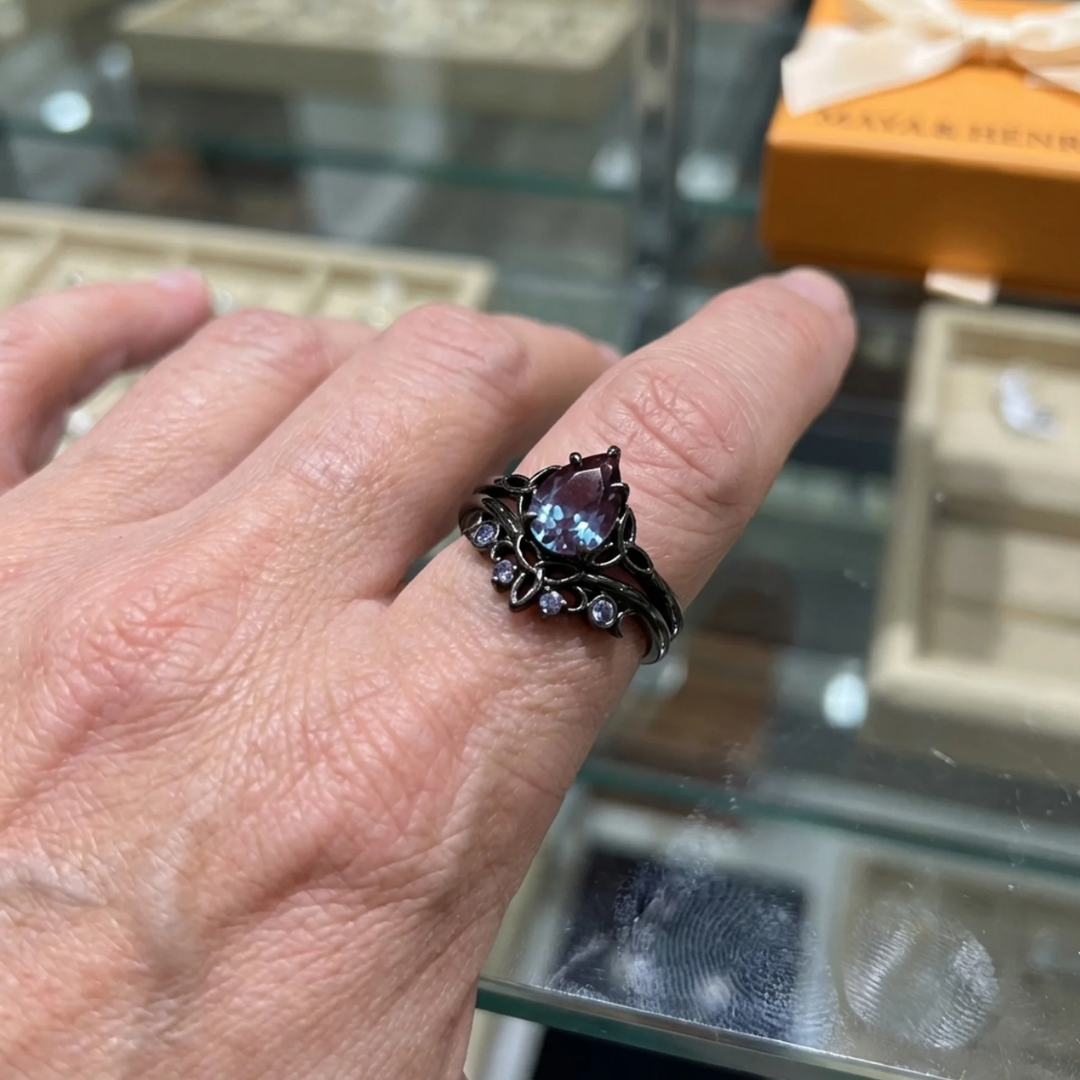 Anillo Capas de Amatista | Oro blanco