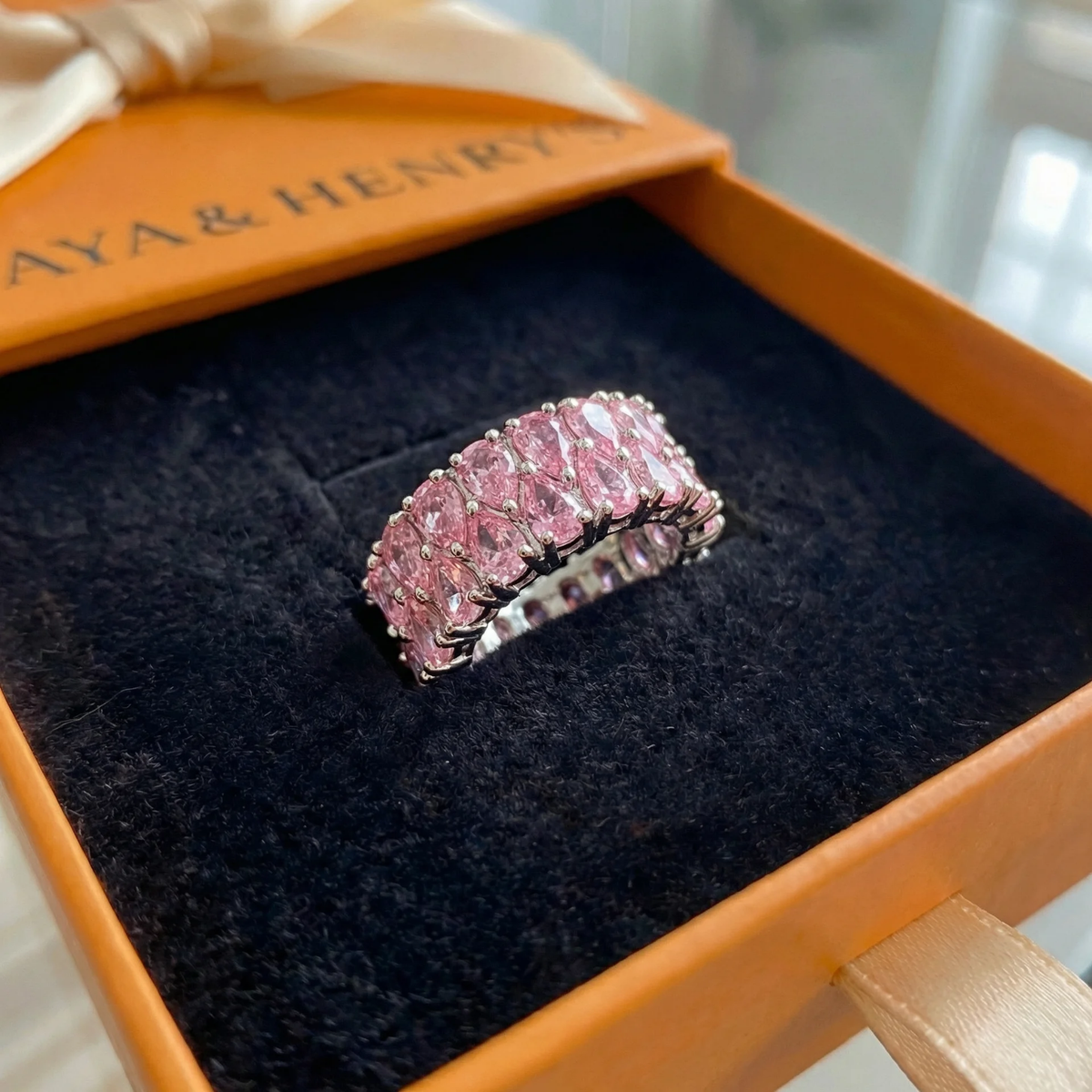 Anillo Eternidad Cascada Rosa Palo | Oro blanco