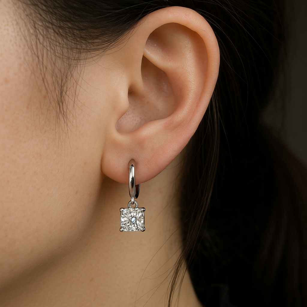 Aretes Colgantes Cuadrados Aurora | Oro blanco