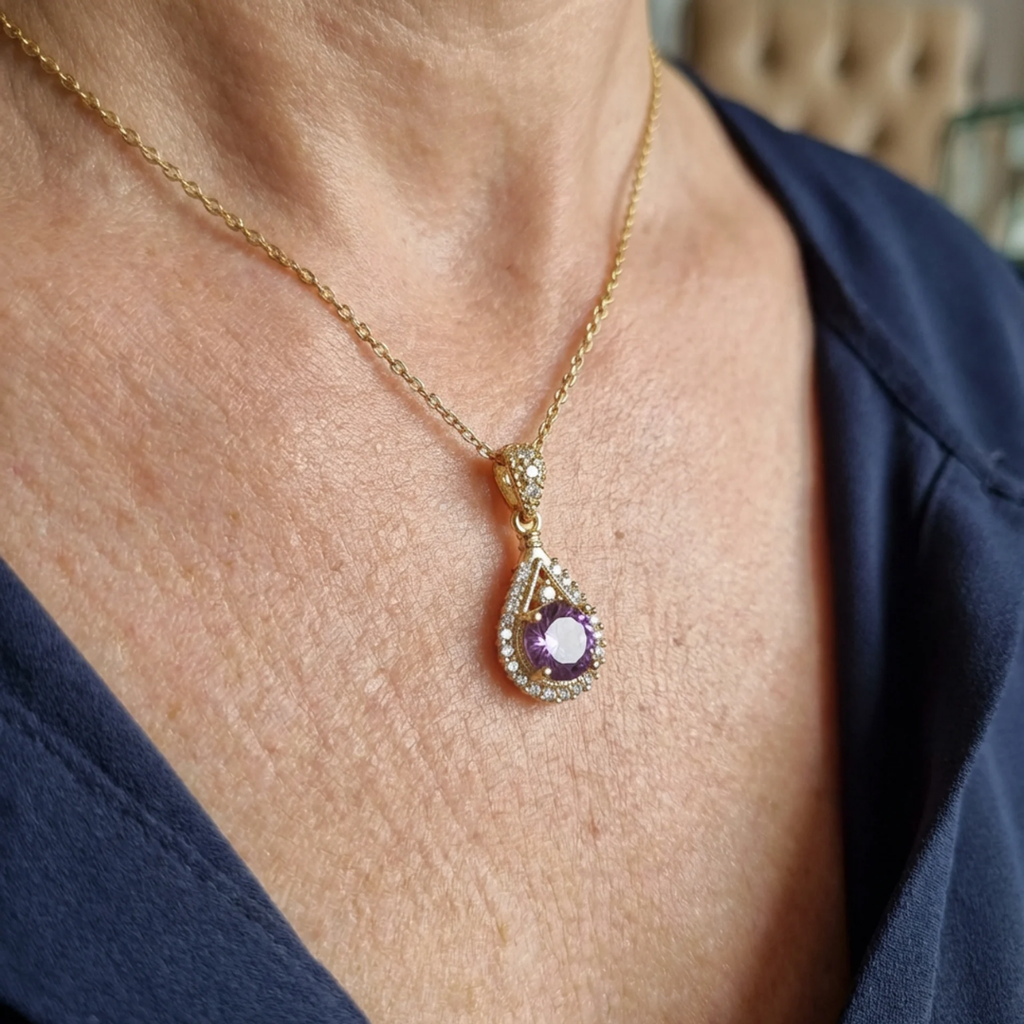 Collar con dije Lavena Halo | Oro