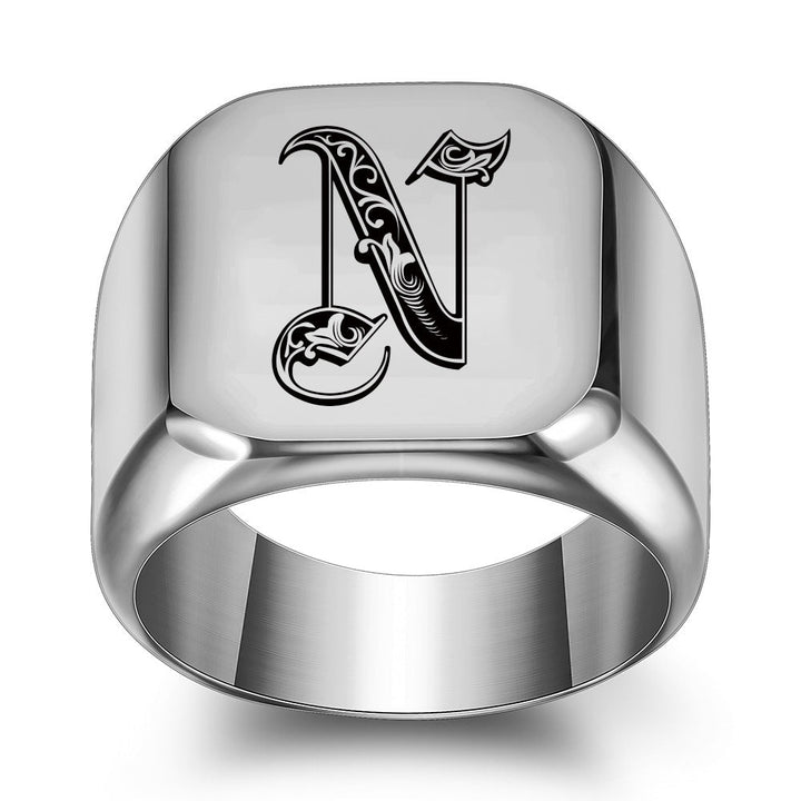 Anillo con Inicial Clásico Noble | Oro blanco
