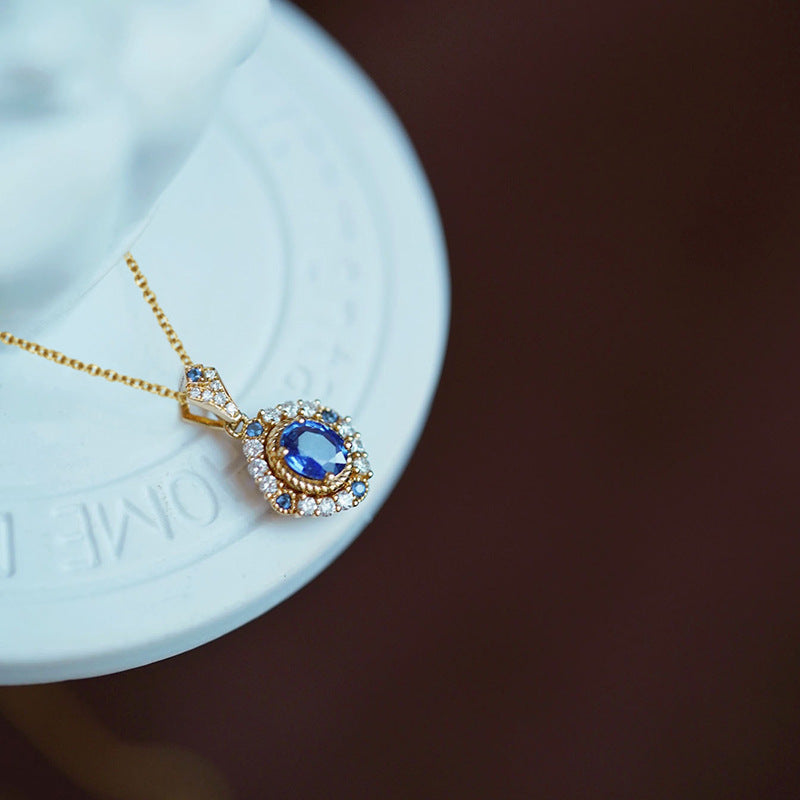 Collar con dije Celeste Royale | Oro