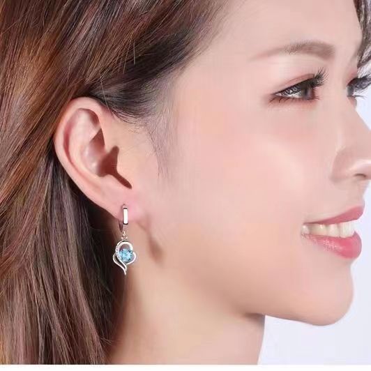 Aretes Gota Corazón Eclipse | Oro blanco