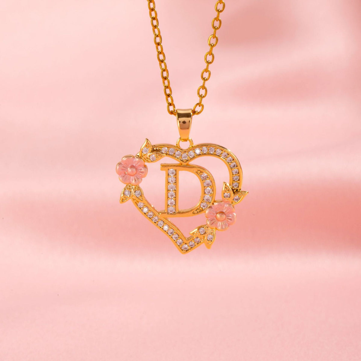 Collar con Inicial Floral | Oro