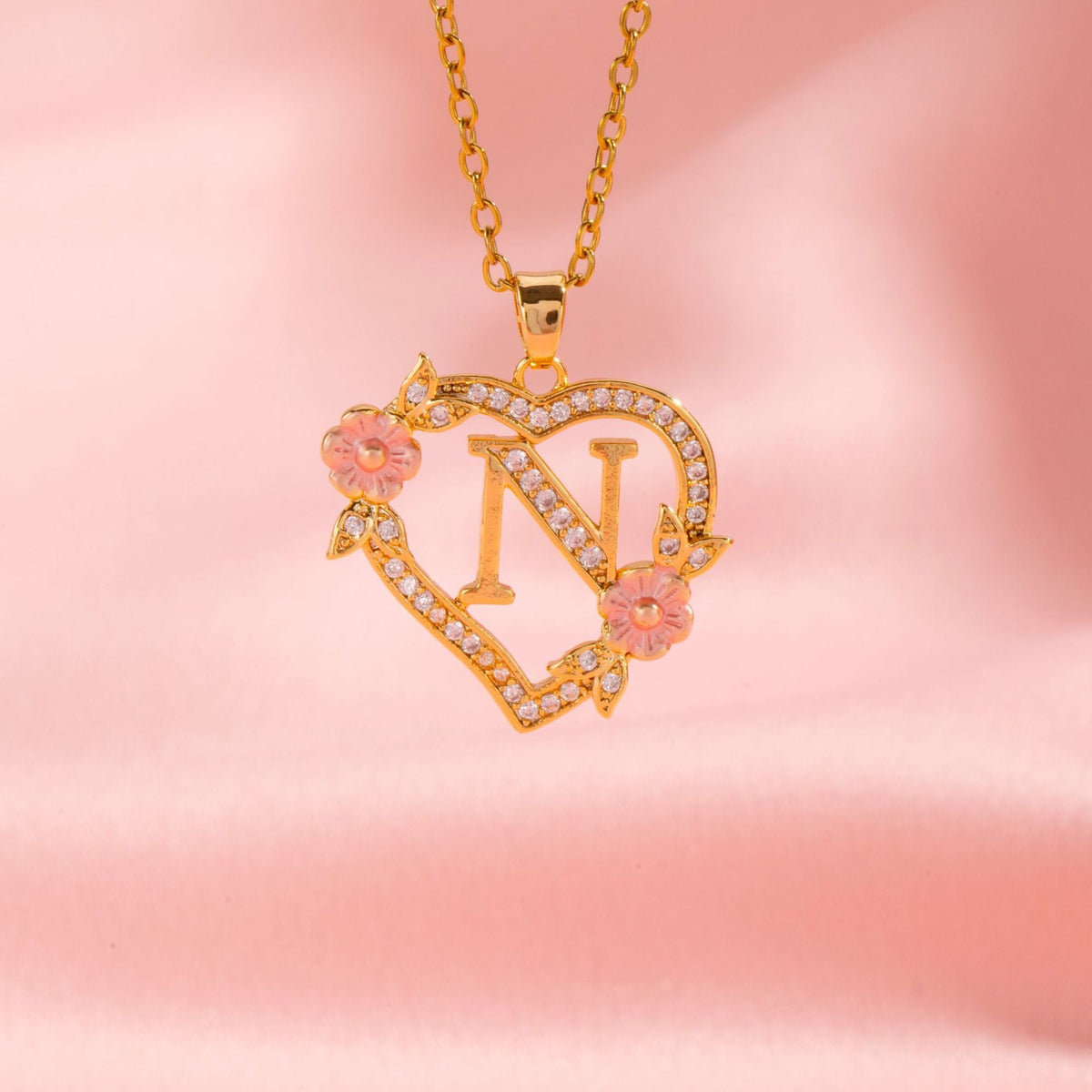 Collar con Inicial Floral | Oro