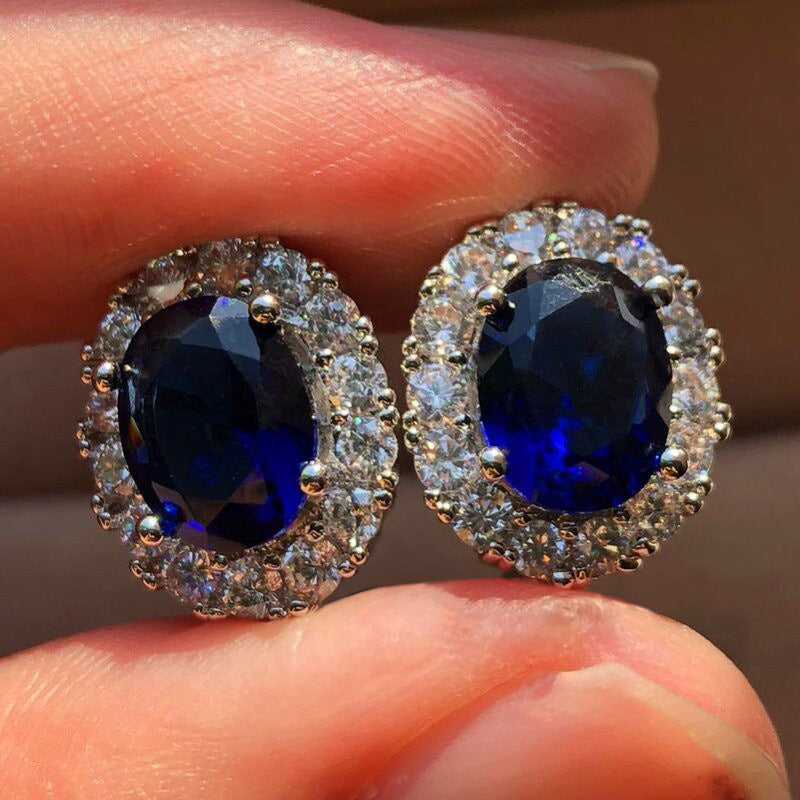 Aretes de Botón Zafiro Blanco Ovalado | Oro blanco