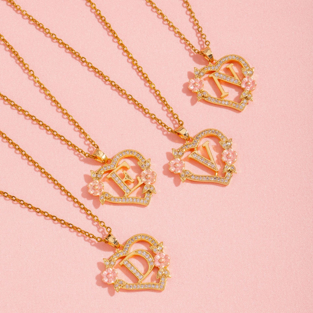 Collar con Inicial Floral | Oro
