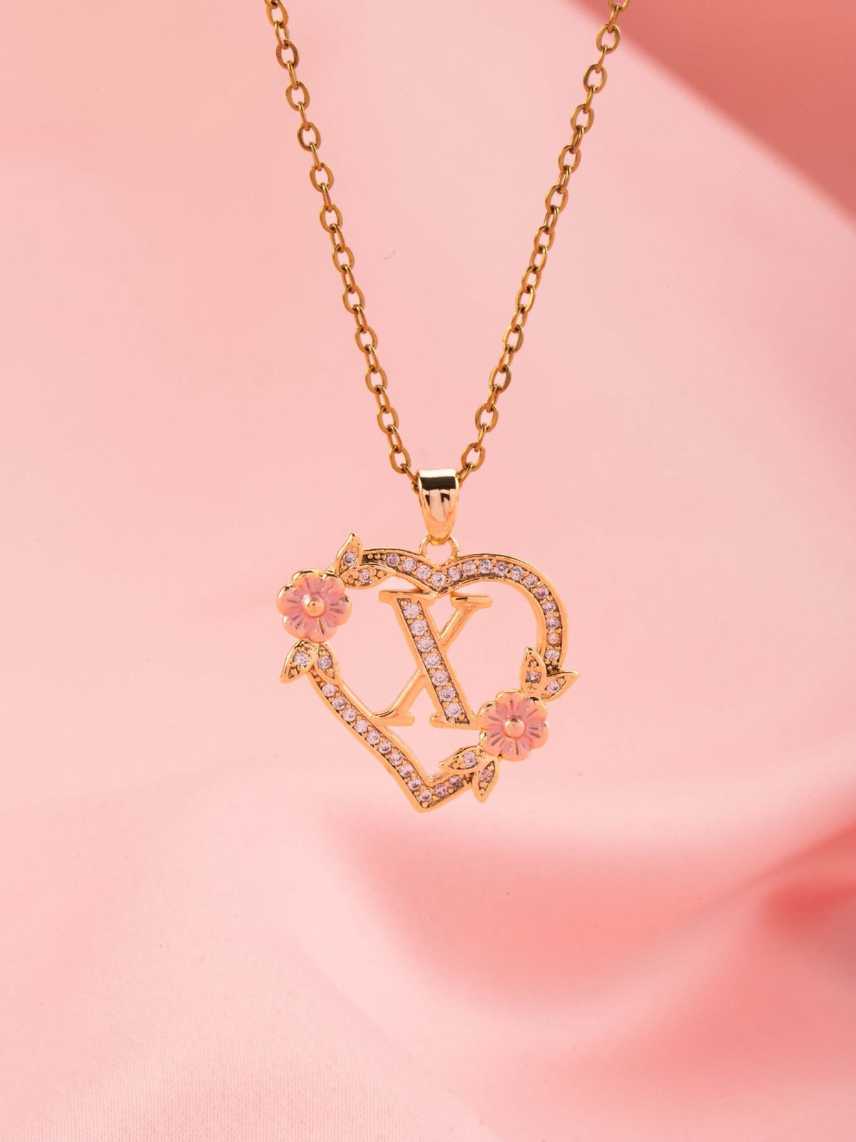 Collar con Inicial Floral | Oro