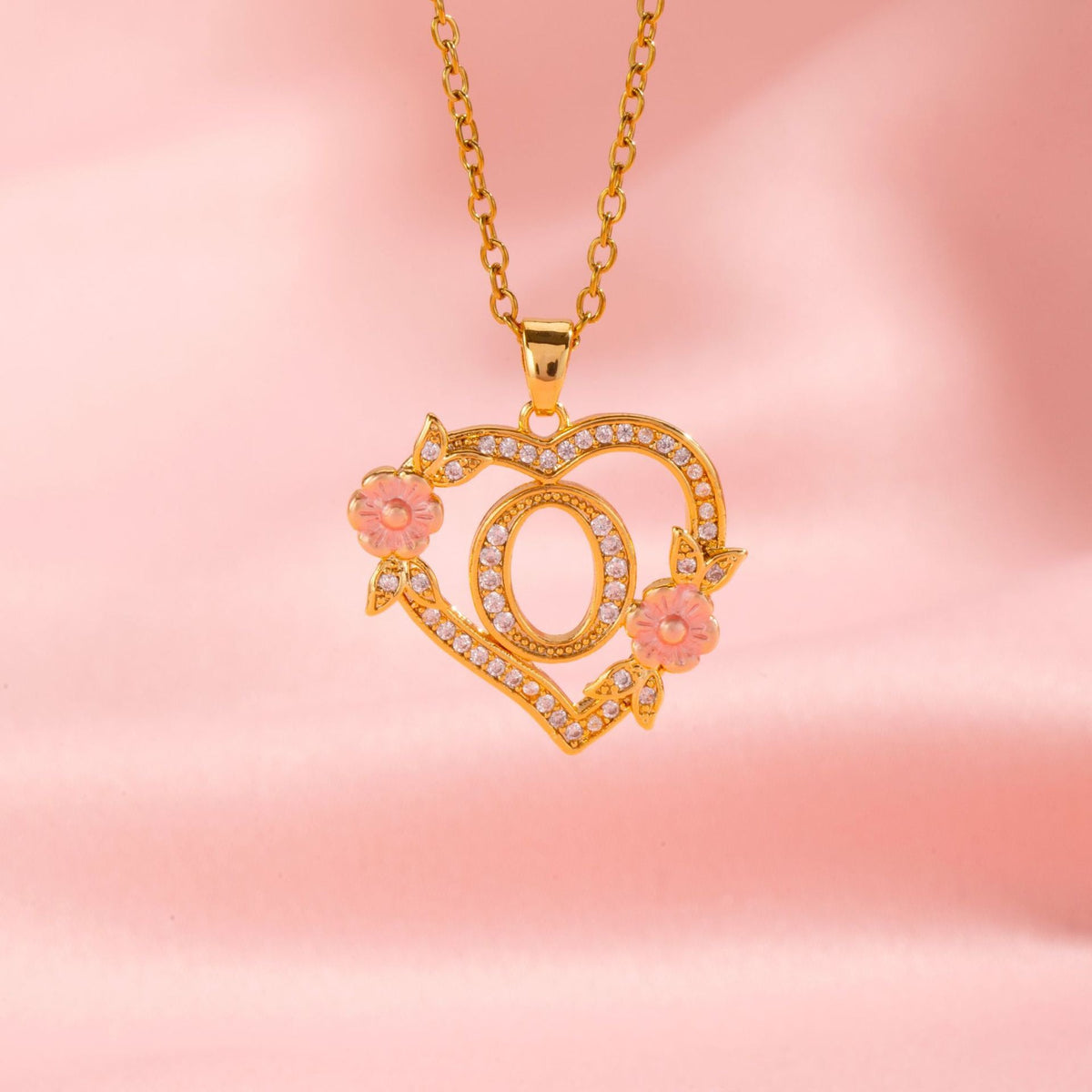 Collar con Inicial Floral | Oro