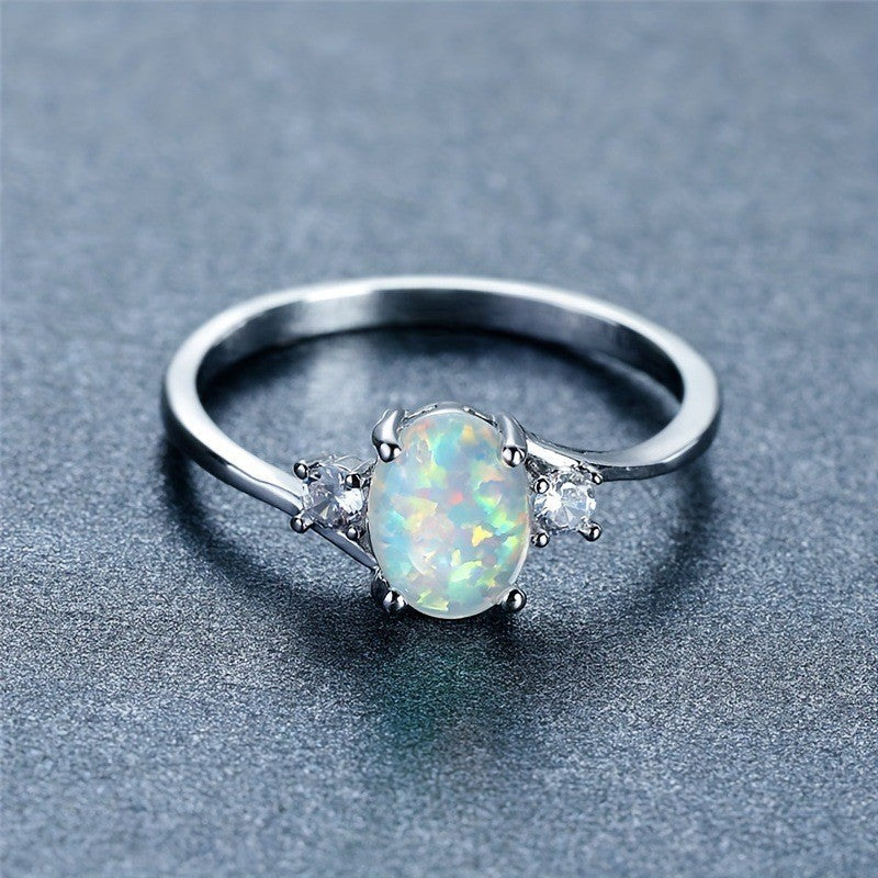 Anillo Embrace de Ópalo | Oro blanco