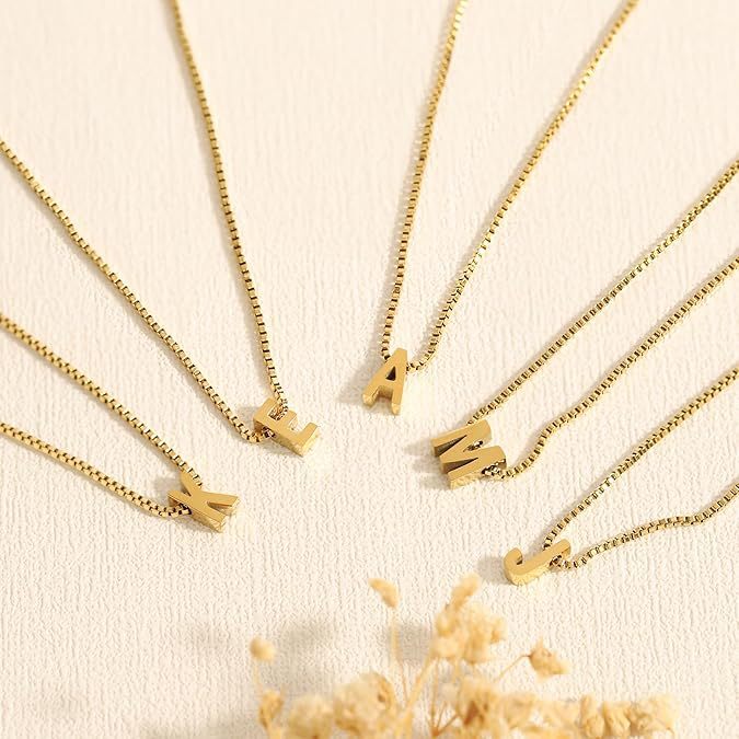 Collar con inicial carta de amor | Oro