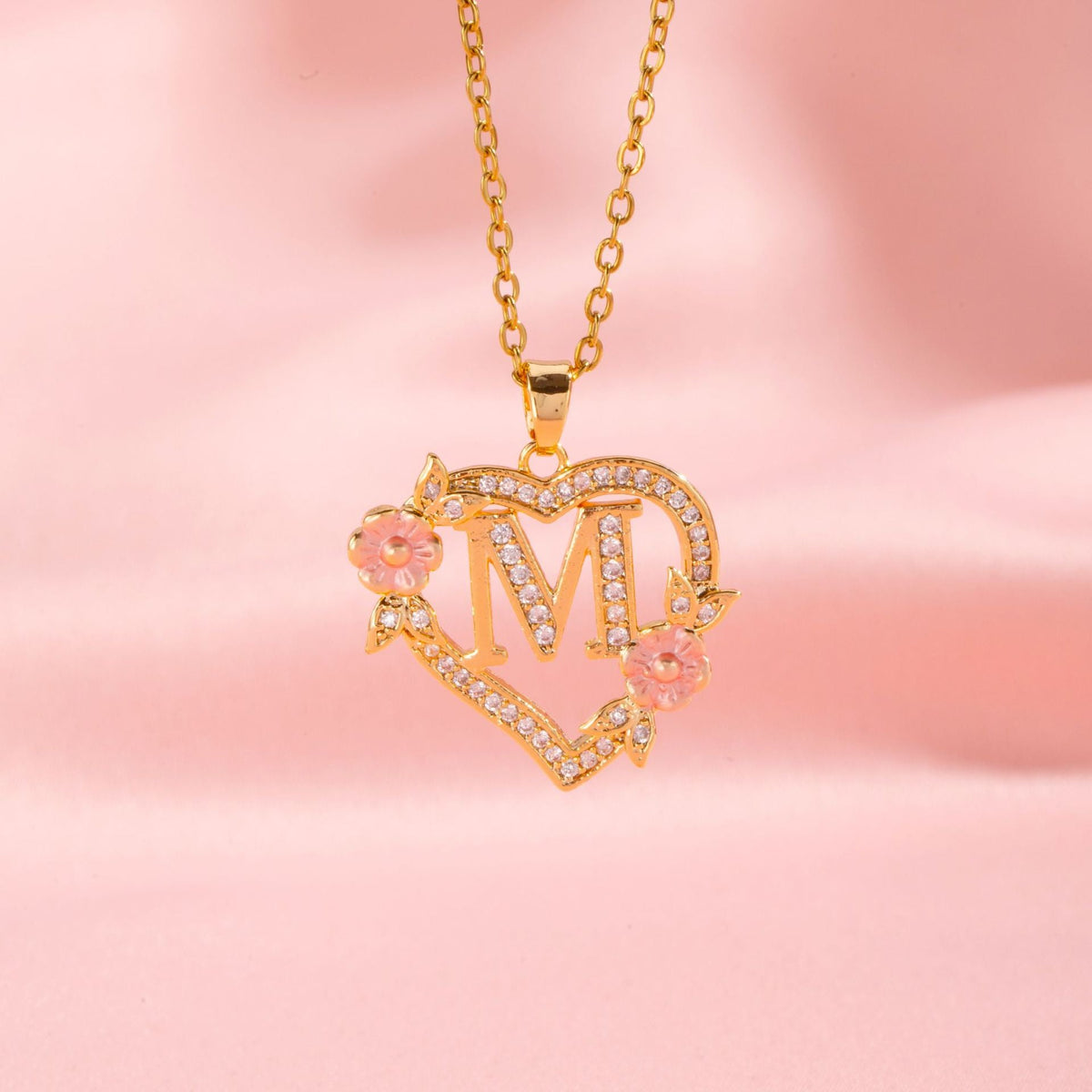 Collar con Inicial Floral | Oro