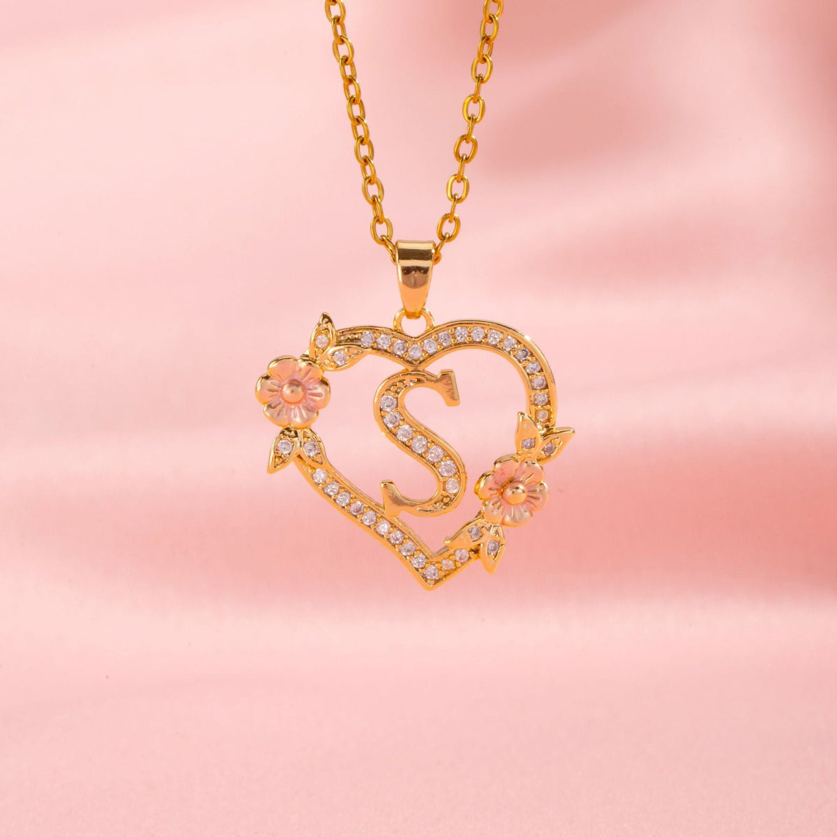 Collar con Inicial Floral | Oro