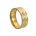 Anillo Varek de Banda Martillada | Oro