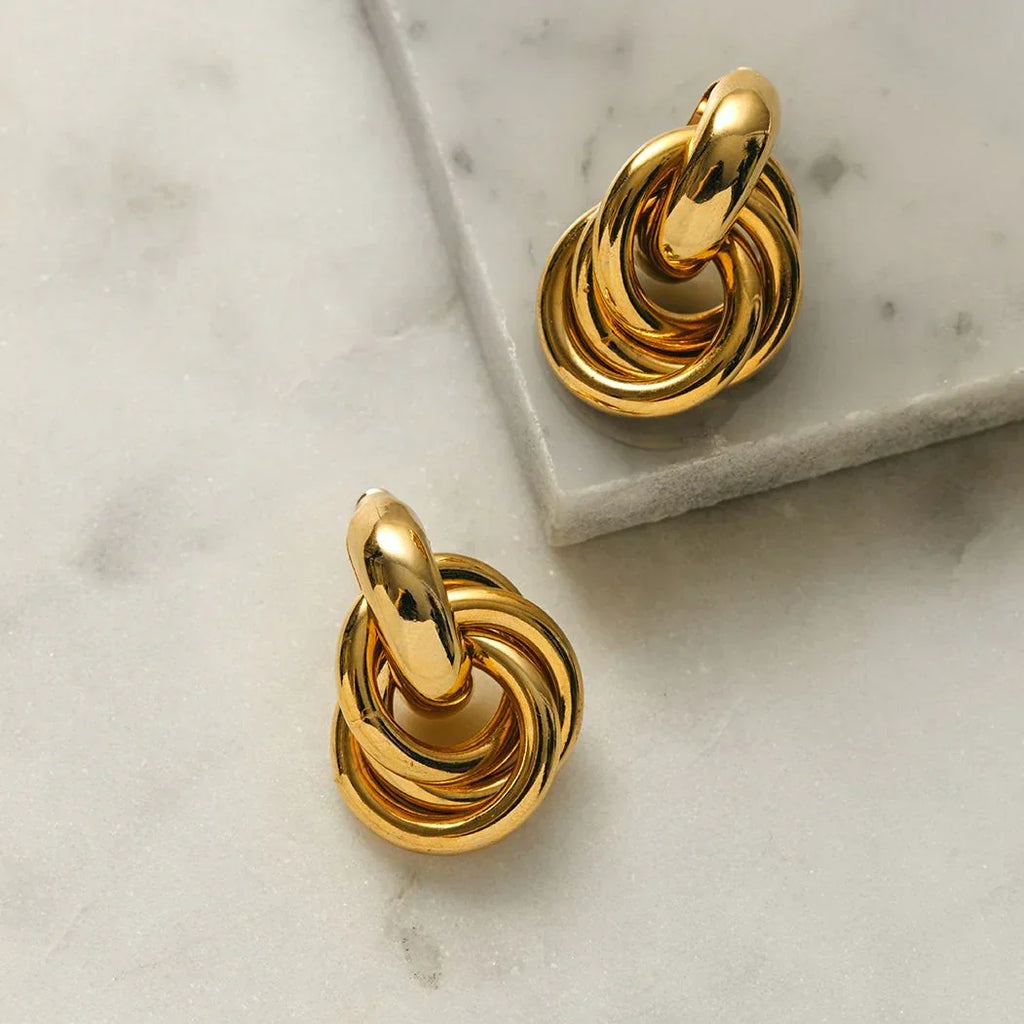 Aretes Llamativos Entrelazados | Oro