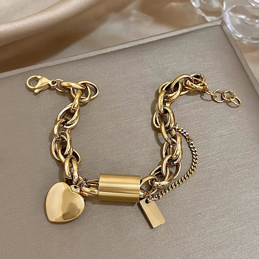 Pulsera Gruesa con Corazón | Oro blanco