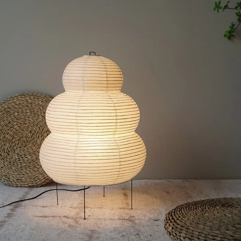 אילי – מנורת נייר אורז LED בסגנון וואבי-סאבי