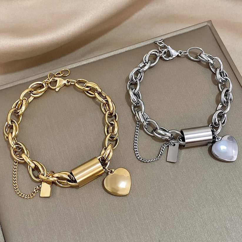 Pulsera Gruesa con Corazón | Oro blanco