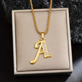 Collar con inicial de cristal | Oro