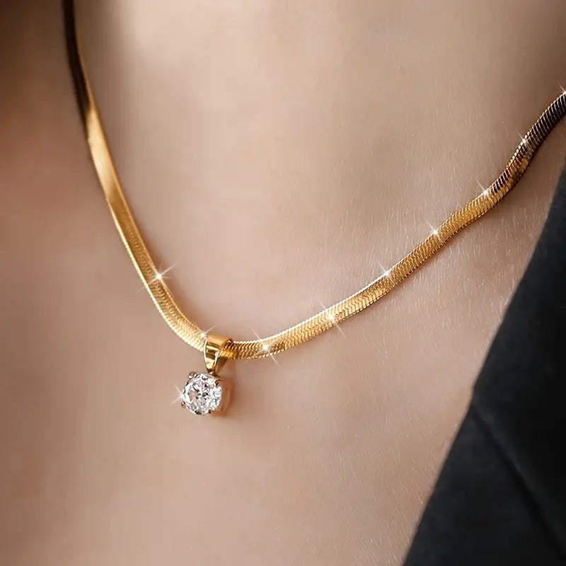 Collar con Dije de Diamantes de Imitación | Oro