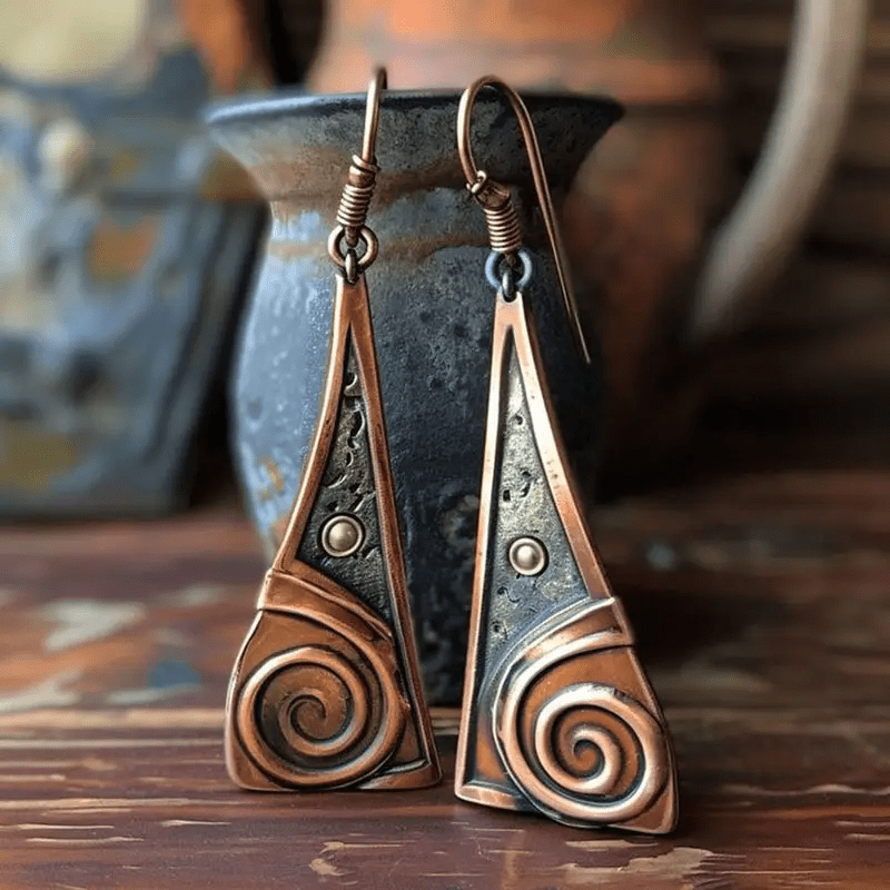 Aretes Remolino Tribal de Cobre
