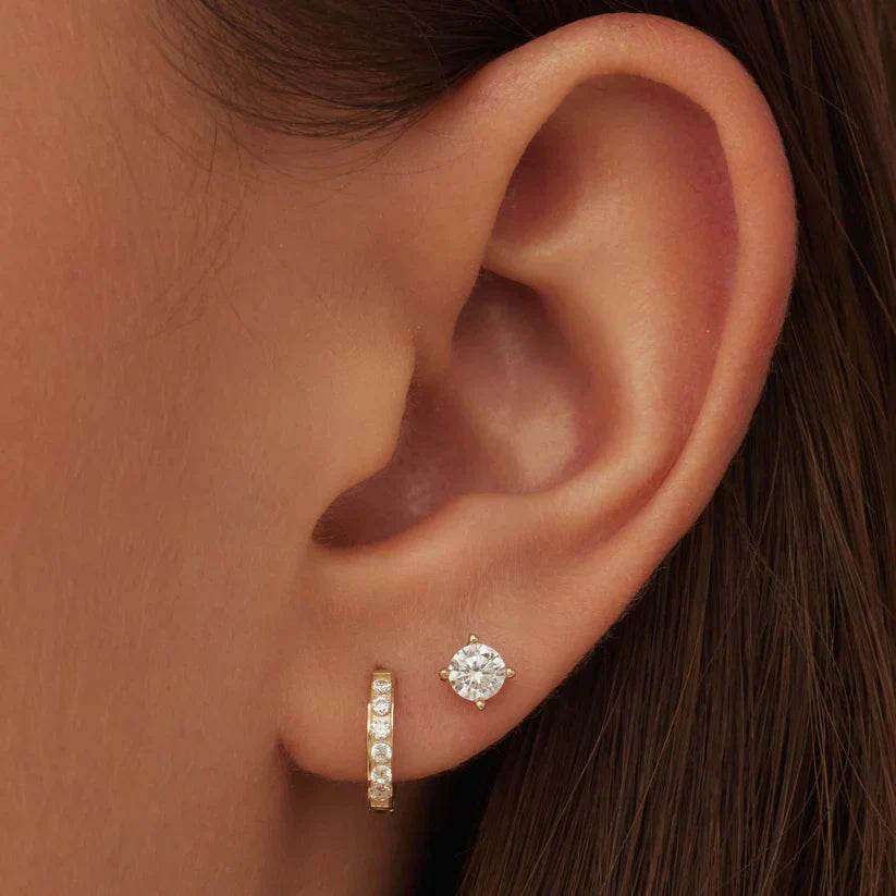 Juego de Aretes Dara Brillane con Piedras | Oro