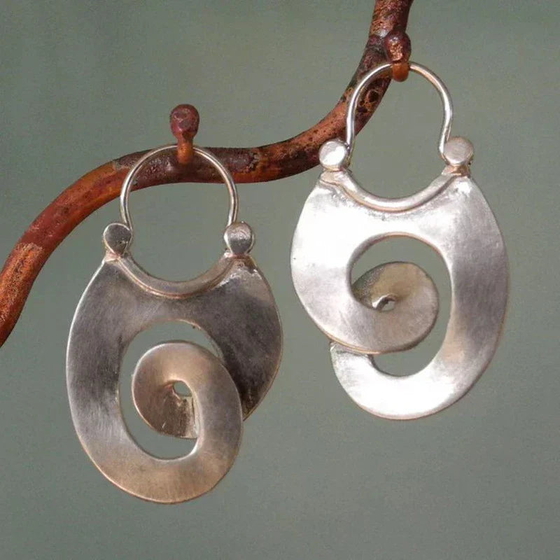 Aretes Forma Irregular Antigua | Oro blanco