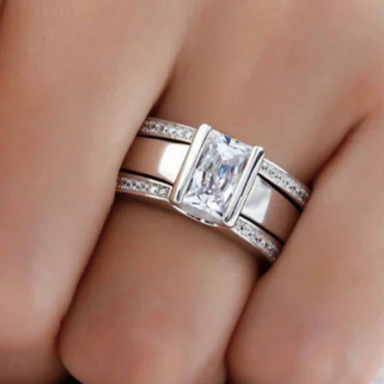 Anillo de Vidrio Incrustado Antiguo | Oro blanco